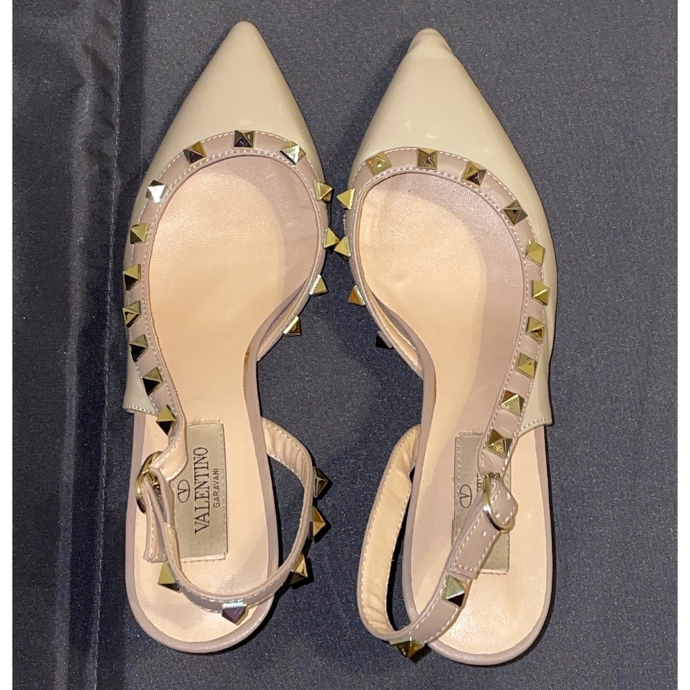 Valentino Garvani Rockstud Slingback ballerina heels